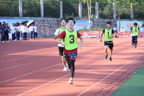 男子800米决赛